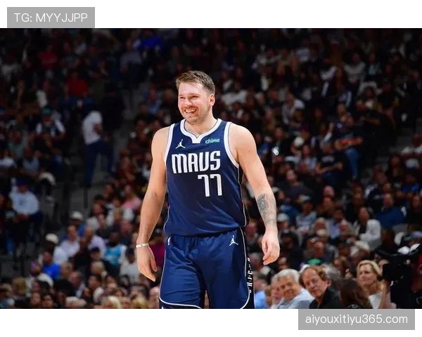 东契奇确诊左腿二级腿筋拉伤,常规赛报销无限期休战 东契奇确诊左腿二级腿筋拉伤,常规赛报销无限期休战